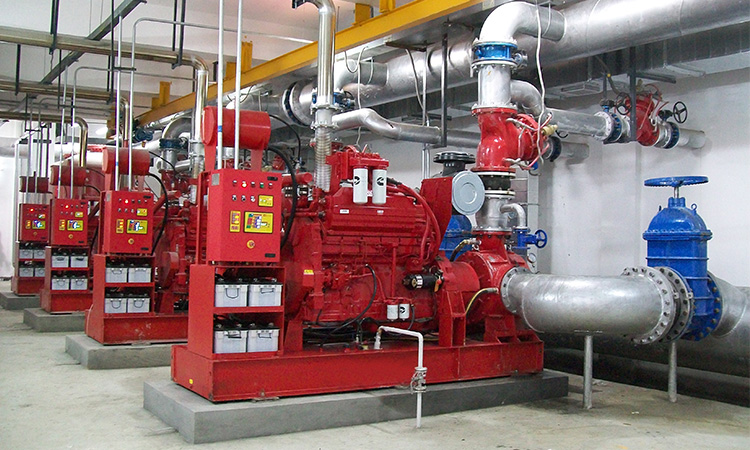 CUMMINS DIESEL PUMP ENGINE